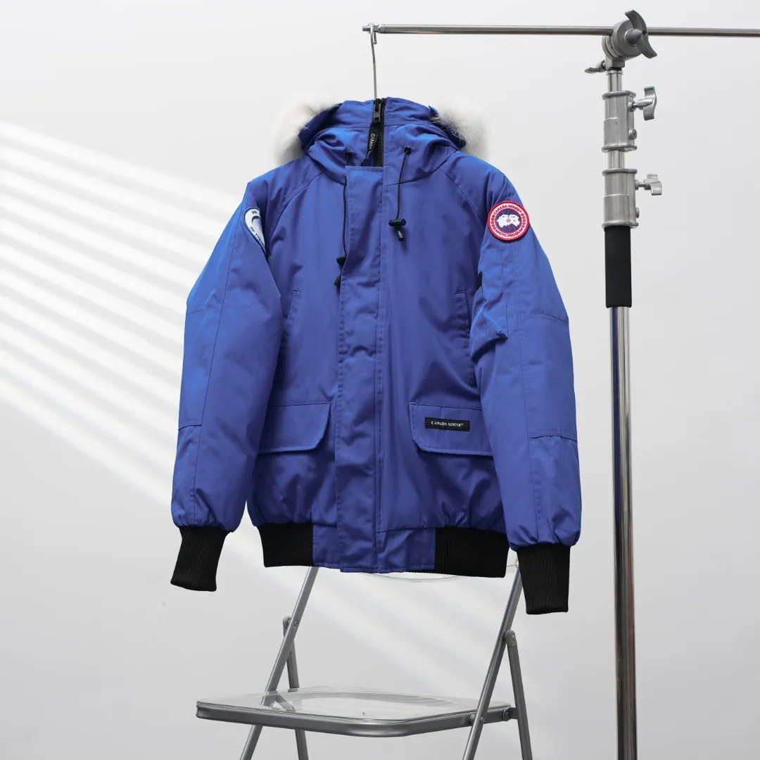 P720 CANADA GOOSE丨Canada Goose 01 Pilot Hooded Down Jacket Color: Sky Blue Size: XS-XXL